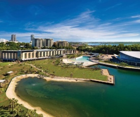 Adina Apartment Hotel Darwin Waterfront