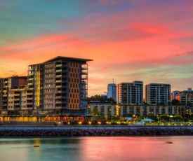 Darwin Waterfront Luxury Suites