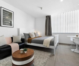 Stylish & Cozy Beach Studio, 5min walk to Bondi Beach