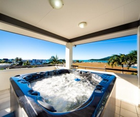 Portside Whitsunday Luxury Holiday Apartments