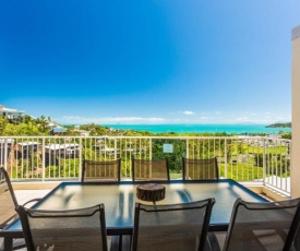 Sea Forever on Azure Seas - Airlie Beach