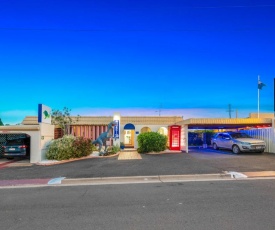 Bundaberg Coral Villa Motor Inn