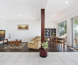 Hideaway in Coolangatta 1 bedroom retreat in a quiet leafy setting