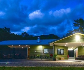 Daintree Peaks ECO Stays