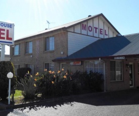 Branxton House Motel