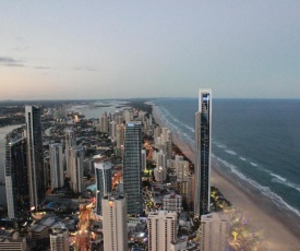 Soul on the Esplanade - HR Surfers Paradise