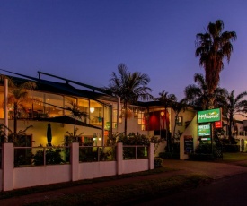 McNevins Maryborough Motel