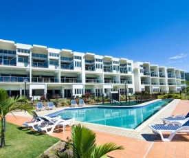 Beachside Magnetic Harbour Apartments