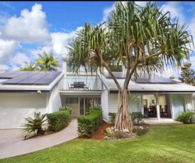 Idyllic Waterfront Luxury in the Heart of Noosa