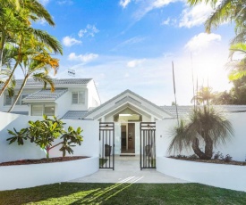 Island living in the heart of Noosa