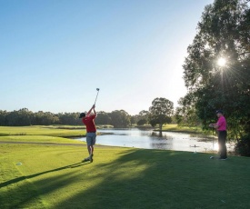 Noosa Springs Golf & Spa Resort