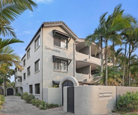 Riverside location, Noosa Sound