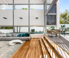 Ultimate light and space, Noosa Heads