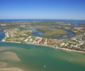 Anchorage - Riverfront Luxury on Gympie Terrace