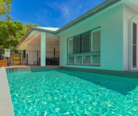 Canopy House - Palm Cove