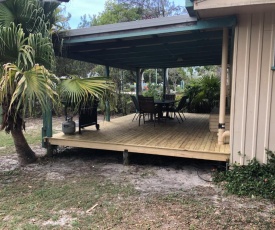 The Shack - Rainbow Beach, The Ultimate Beach Shack, 200m to beach