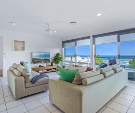 Expansive Ocean Views, Sunrise Beach