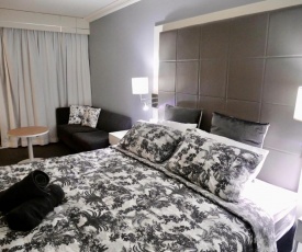 Fab studio in heart of Surfers Paradise! FREE WIFI and FREE PARKING!