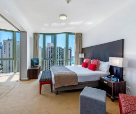 Legends Hotel Penthouse Lvl Spa Suite in Surfers Paradise