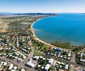 BIG4 Rowes Bay Beachfront Holiday Park