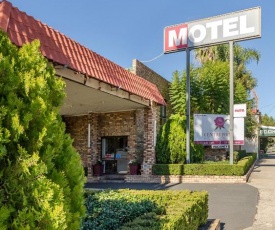 Centrepoint Midcity Motor Inn