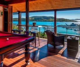 Uisce Luxury Holiday House With Jacuzzi Pool Table Cinema Premium Foxtel And Two Buggies