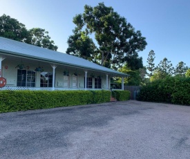 Yungaburra Park Motel