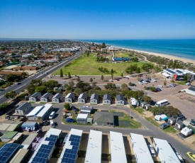 Discovery Parks - Adelaide Beachfront