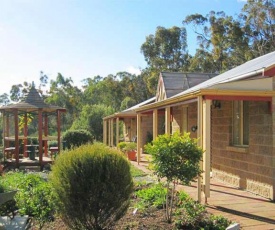 Riesling Trail & Clare Valley Cottages