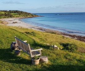 tu Emuz Stone Beachfront Villa, Emu Bay, Kangaroo Is