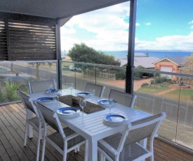 Bayview Beach House Apartment No 2