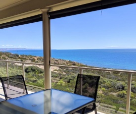 Ochre Point Beach House on Moana Seafront