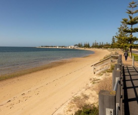 Port Vincent Motel & Apartments