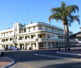 Renmark Hotel Motel