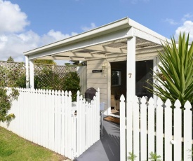 Wintergarden Beach Cabin