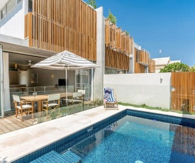 Your Luxury Escape - Driftwood Three at Clarkes Beach