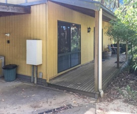 A Beautiful Getaway in the Otway Ranges - Cottage with Hot Tub - FREE WINE