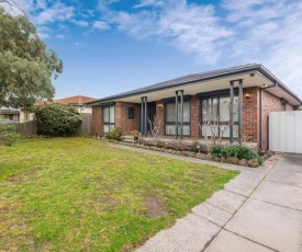 111*Relaxing Family Getaway in Burwood