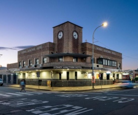 Sydney Junction Hotel