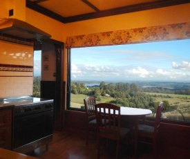 A Cottage with a View at Tudor Ridge
