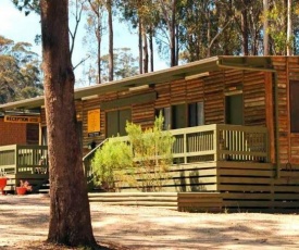 Lakes Entrance Log Cabins