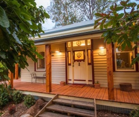 The Oaks Lilydale Accommodation