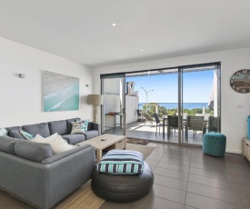 WATERFRONT SEVEN - In the heart of Lorne