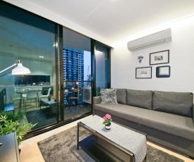 A Bright & Stylish 2BR Suites in Melbourne CBD