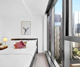 A Cozy & Modern Apt Near Melbourne Central