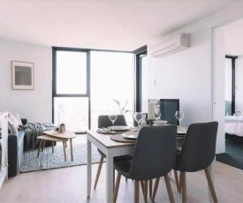 Stunning Melbourne CBD Apartment