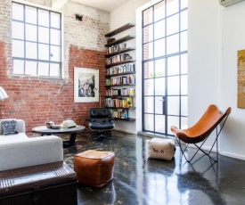 Stylish Warehouse Conversion in Heart of Fitzroy