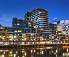 Waterfront Melbourne Apartments