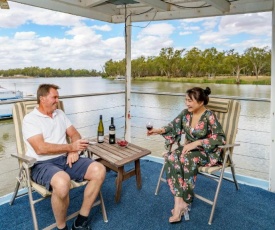 Paddleboat Coonawarra