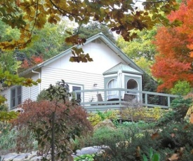 Woolrich Historic Garden Accommodation